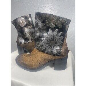 Papucei Pintura Leather Women Boots EUR 36 US 5.5 Floral Upper Zip Back